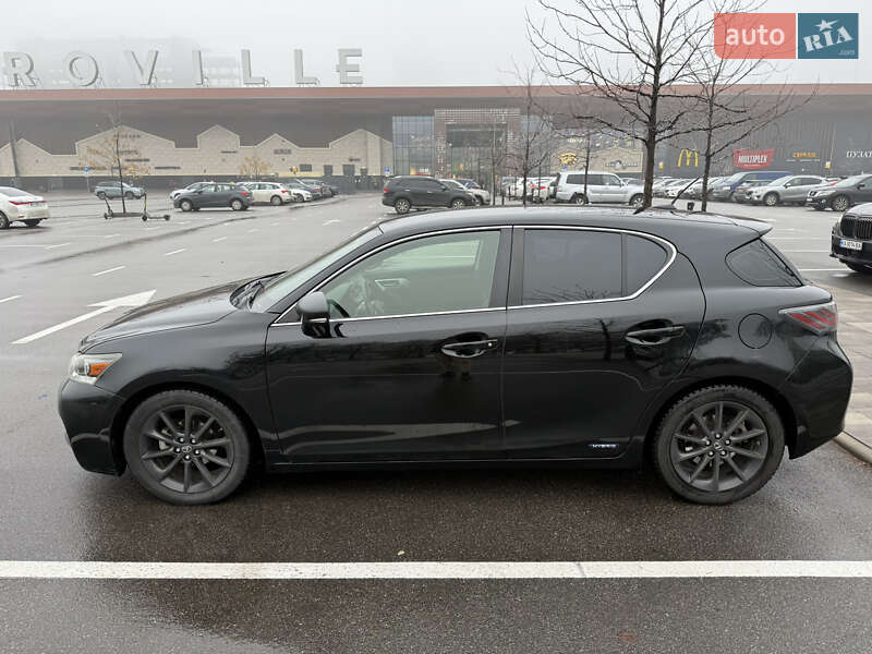 Хетчбек Lexus CT 2011 в Києві фото 3 Хетчбек Lexus CT 2011 в Києві