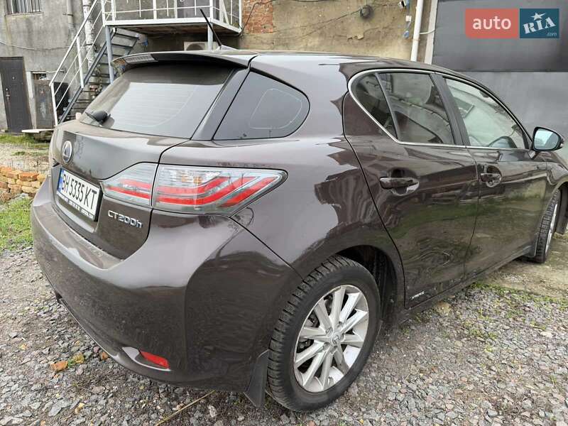 Хэтчбек Lexus CT 2011 в Одессе фото 9 Хэтчбек Lexus CT 2011 в Одессе