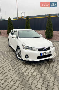 Хэтчбек Lexus CT 2013 в Тернополе