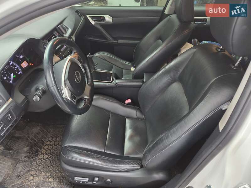 Хэтчбек Lexus CT 2012 в Одессе