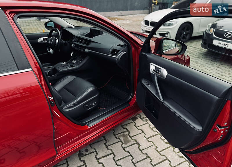 Хэтчбек Lexus CT 2012 в Одессе фото 39 Хэтчбек Lexus CT 2012 в Одессе