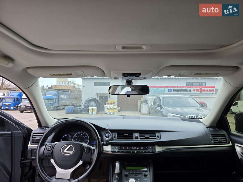 Хетчбек Lexus CT 2015 в Рівному