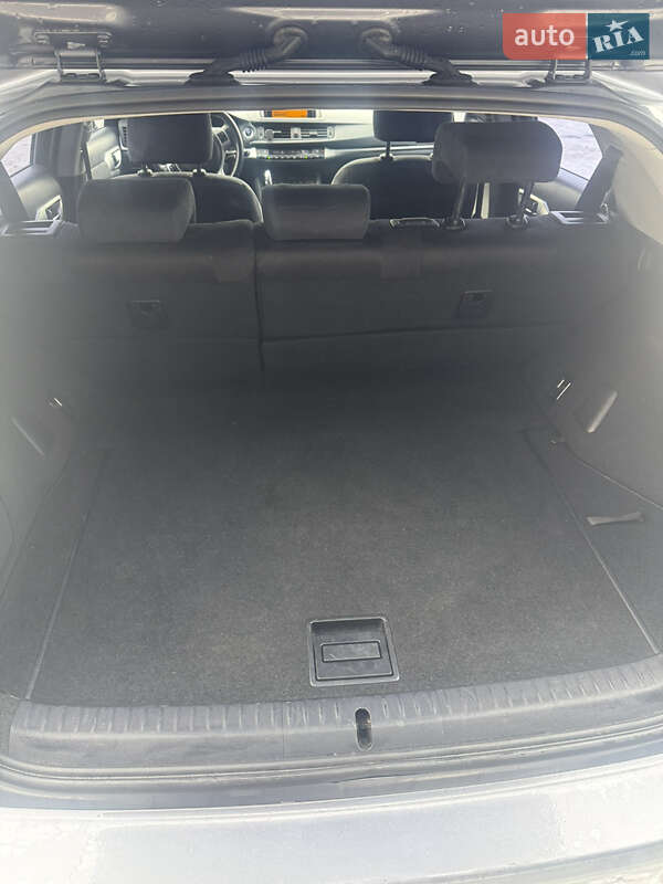 Хэтчбек Lexus CT 2012 в Киеве