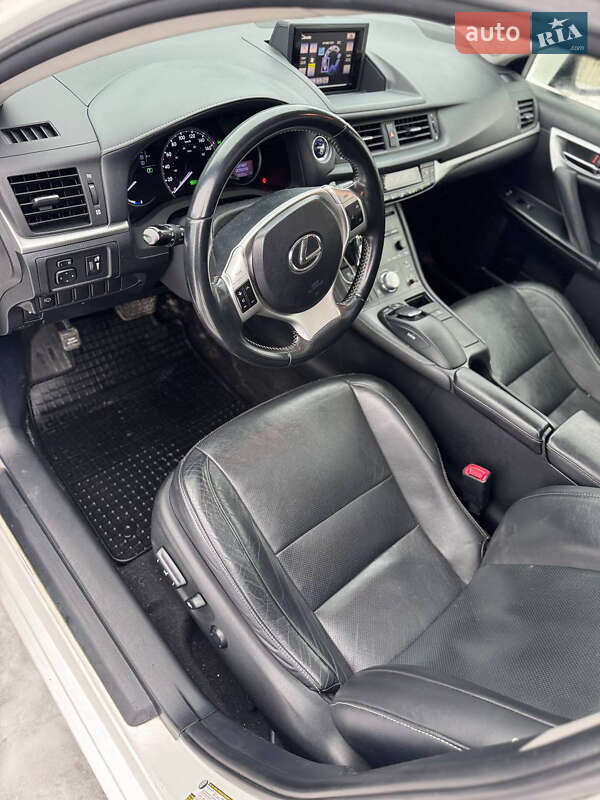 Хетчбек Lexus CT 2013 в Львові