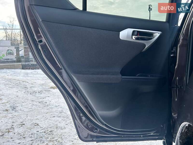 Хэтчбек Lexus CT 2011 в Одессе