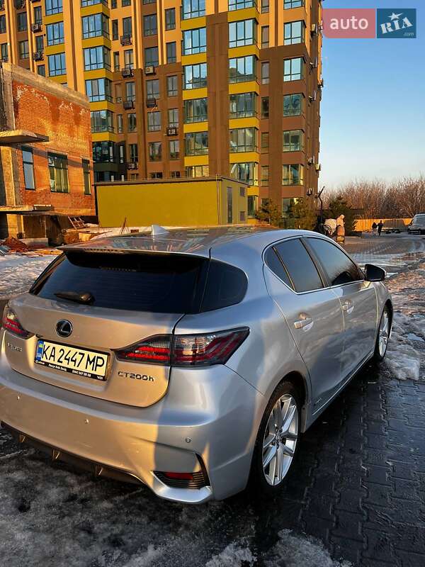 Хетчбек Lexus CT 2015 в Києві