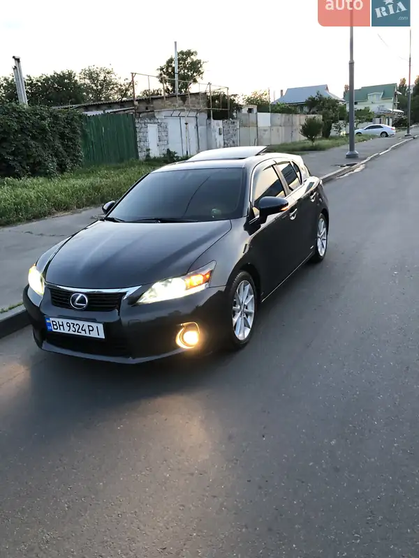 Lexus CT 2011