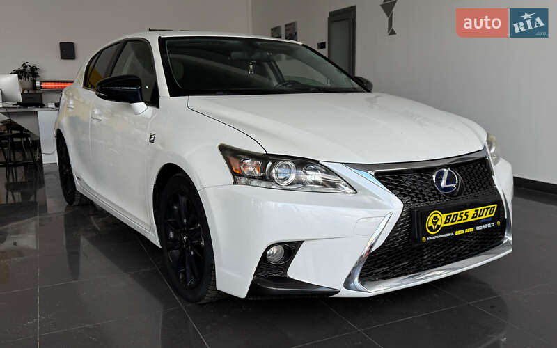 Lexus CT 2012