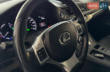 Хэтчбек Lexus CT 2012 в Шептицькому