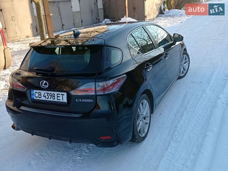 Хэтчбек Lexus CT 2013 в Чернигове