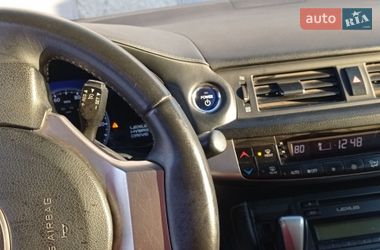 Хэтчбек Lexus CT 2013 в Чернигове