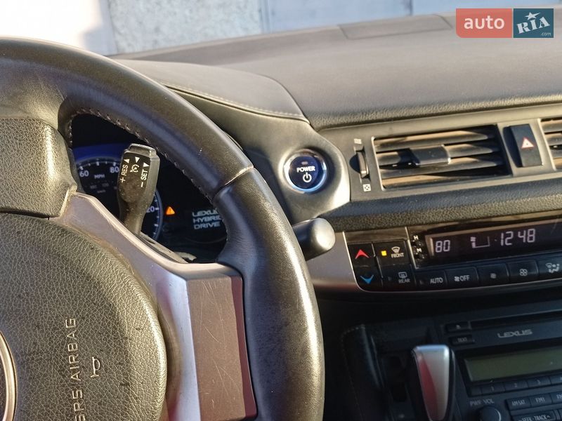 Хэтчбек Lexus CT 2013 в Чернигове