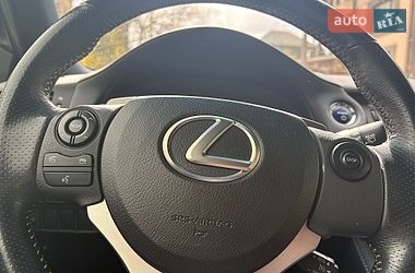 Хэтчбек Lexus CT 2015 в Киеве