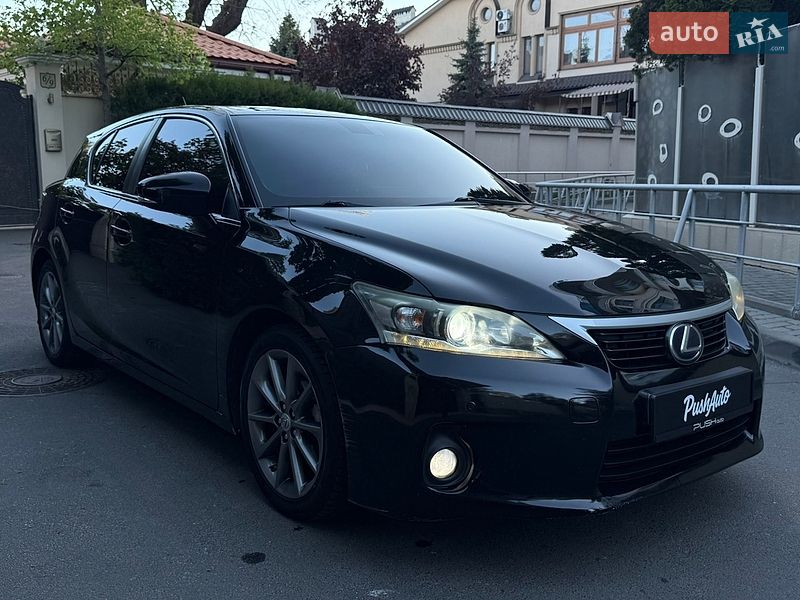 Хэтчбек Lexus CT 2011 в Одессе
