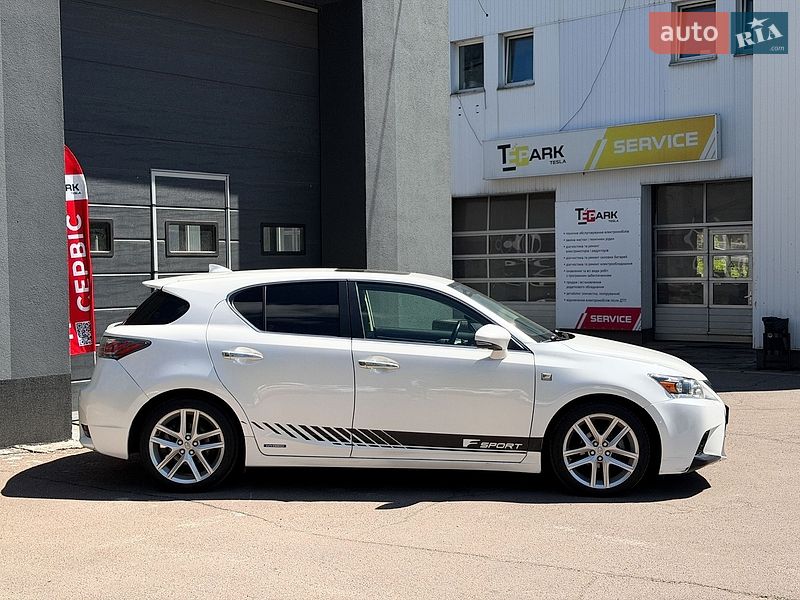 Хетчбек Lexus CT 2016 в Києві