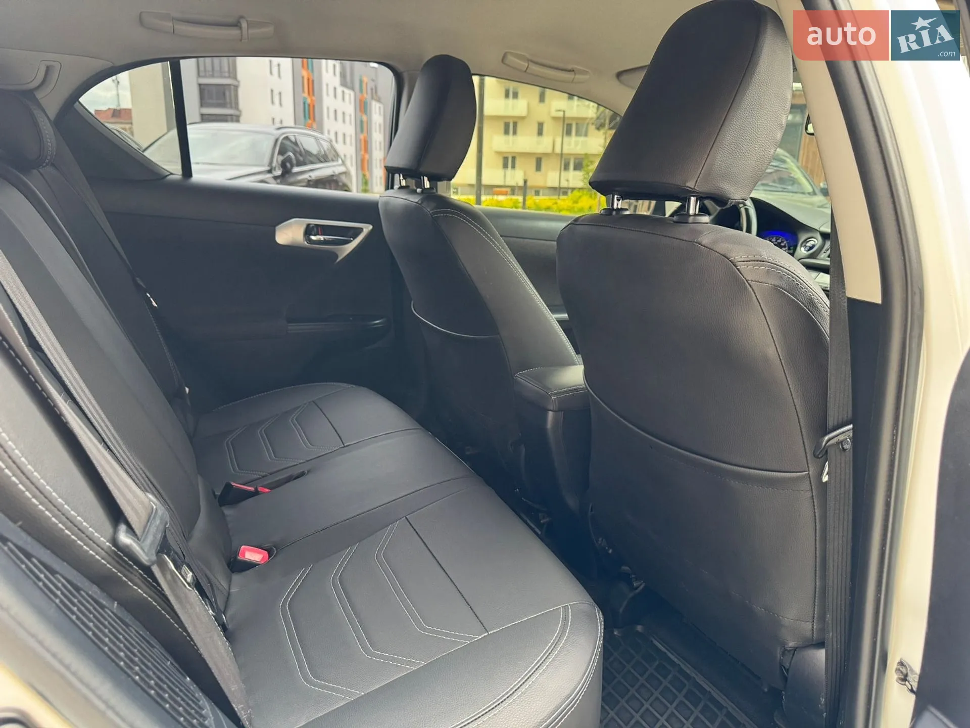 2011 Lexus CT - мініатюра 22