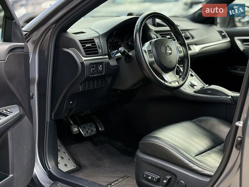 Хетчбек Lexus CT 2013 в Києві фото 9 Хетчбек Lexus CT 2013 в Києві