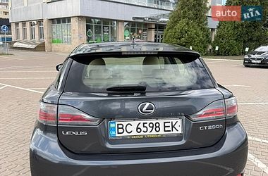 Хэтчбек Lexus CT 2011 в Львове