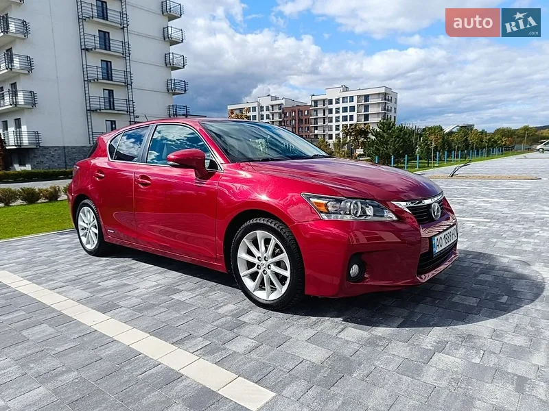 Lexus CT 2012
