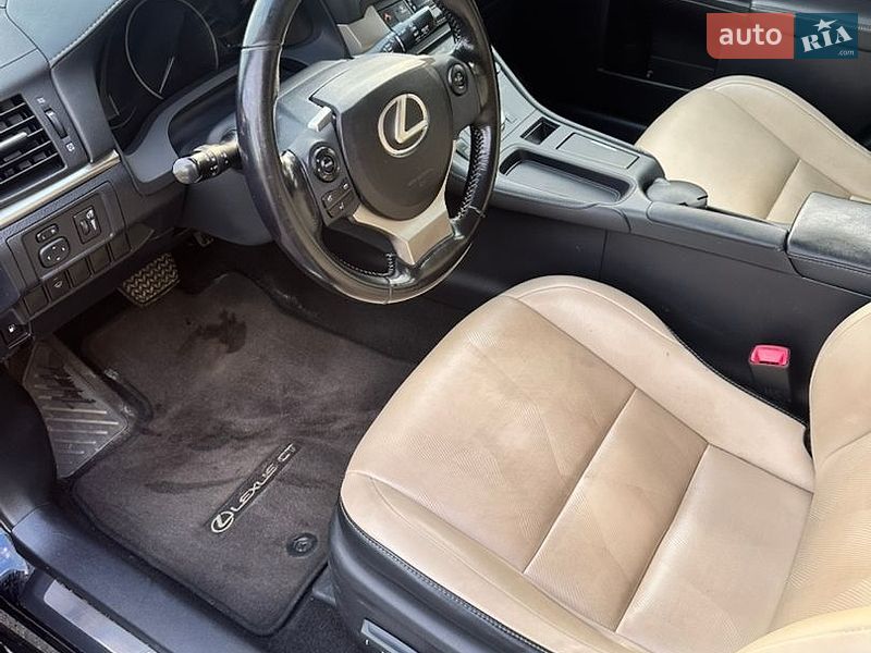 Хетчбек Lexus CT 2015 в Києві фото 25 Хетчбек Lexus CT 2015 в Києві