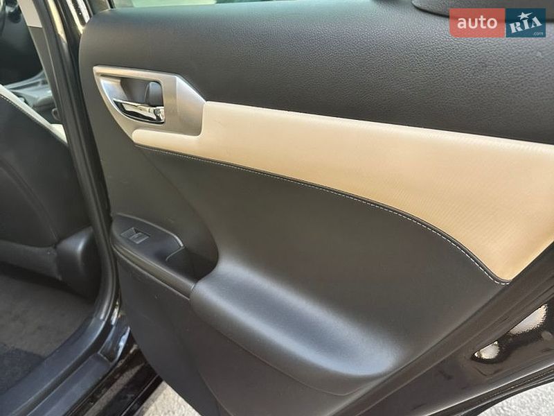 Хетчбек Lexus CT 2015 в Києві фото 34 Хетчбек Lexus CT 2015 в Києві