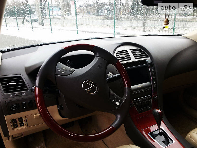 Седан Lexus ES 2007 в Кривом Роге