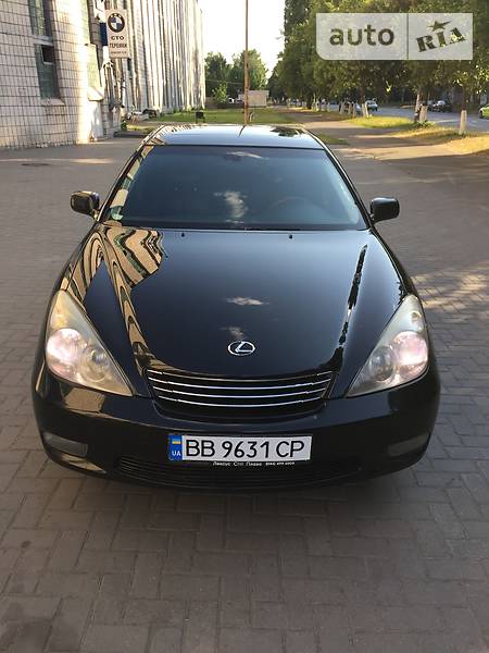 Седан Lexus ES 2003 в Киеве
