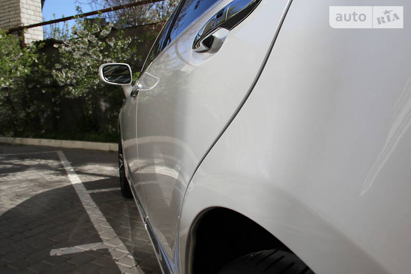 Седан Lexus ES 2010 в Одесі