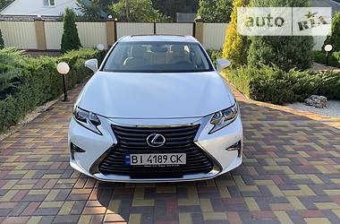 Lexus ES 2017