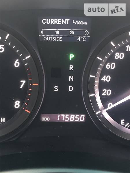 Седан Lexus ES 2006 в Калуші