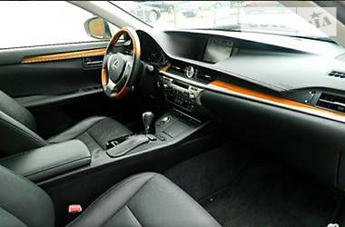 Седан Lexus ES 2014 в 