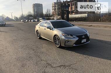 Lexus ES 2017