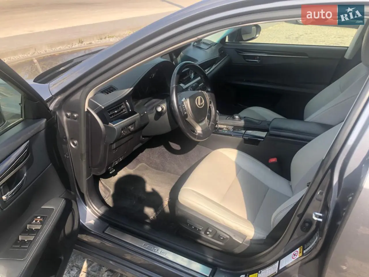 2015 Lexus ES - мініатюра 4