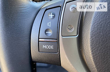 Седан Lexus ES 2012 в 