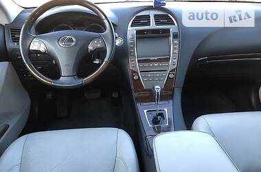 Седан Lexus ES 2011 в 