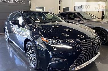 Lexus ES 2017