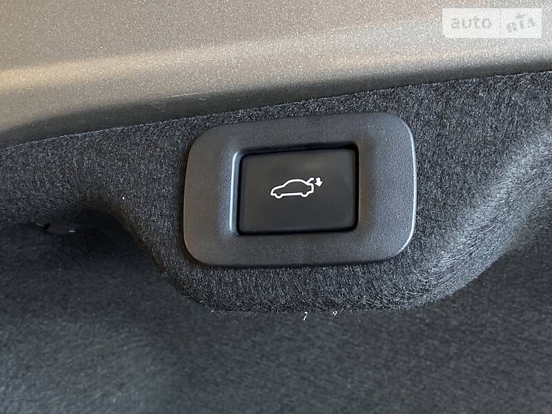 Седан Lexus ES 2018 в Одесі