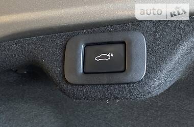 Седан Lexus ES 2018 в 