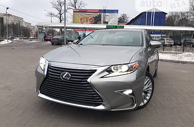 Lexus ES 2016