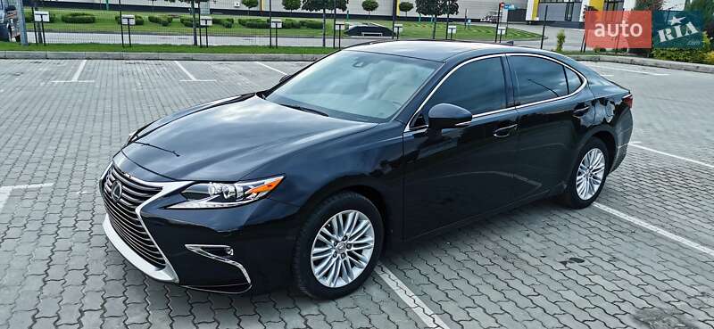 Седан Lexus ES 2017 в Хмельницькому