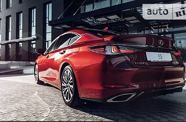 Седан Lexus ES 2019 в Одессе