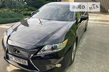 Седан Lexus ES 2012 в Новомосковске