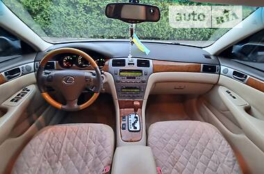 Седан Lexus ES 2006 в Львове