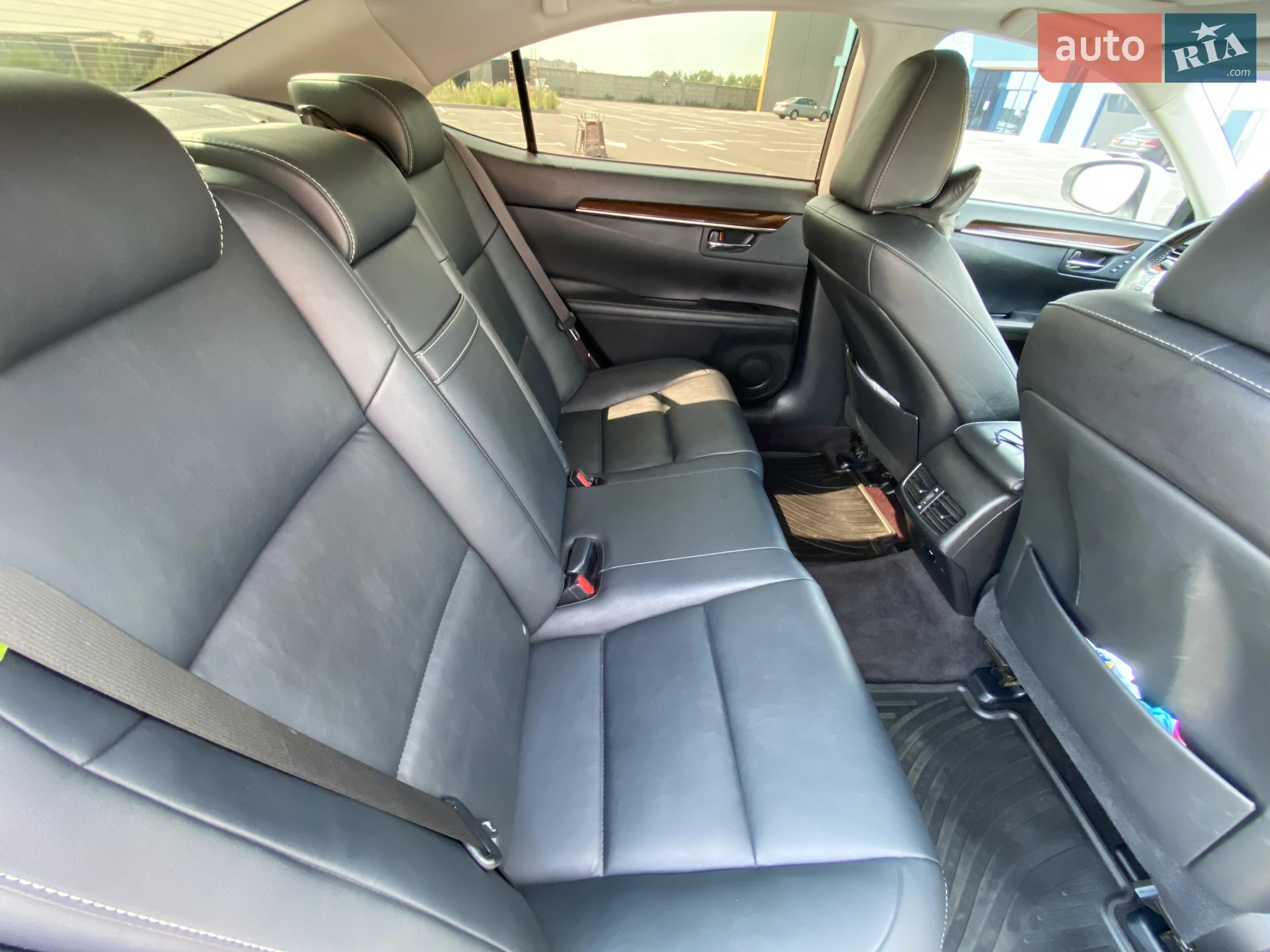 2014 Lexus ES - мініатюра 16