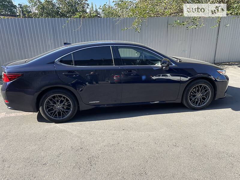 Седан Lexus ES 2017 в Одессе