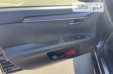 Седан Lexus ES 2017 в Одессе