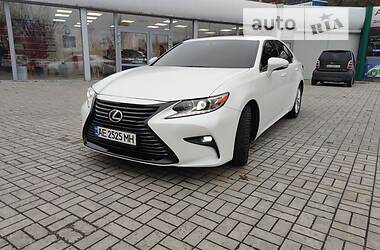 Седан Lexus ES 2015 в Днепре