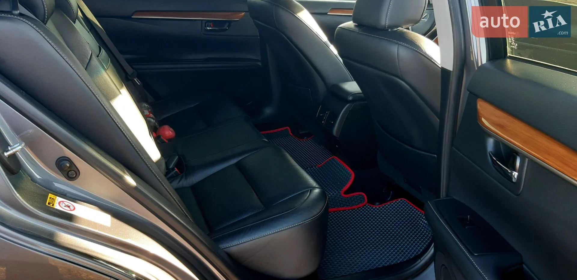 2014 Lexus ES - мініатюра 18