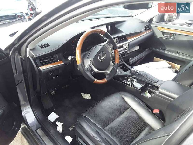 Седан Lexus ES 2014 в Павлограді фото 41 Седан Lexus ES 2014 в Павлограді