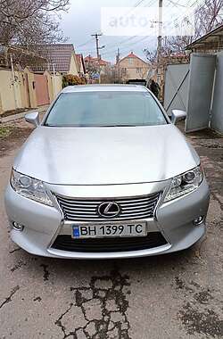 Lexus ES 2015